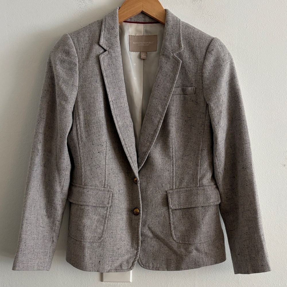 Banana Republic Jacket Blazer in Grey Wool Blend Women’s Size 6 Petite